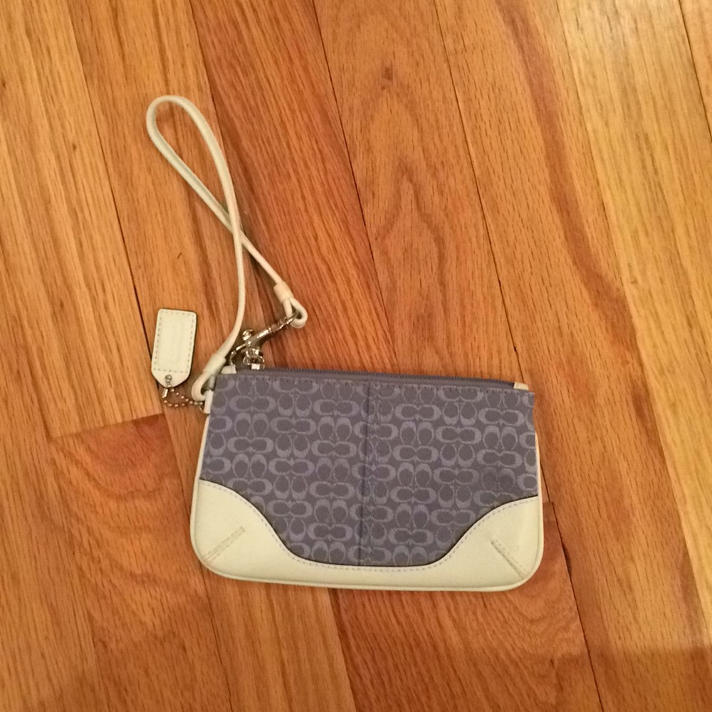 Coach Wristlet. Perfect condition.
